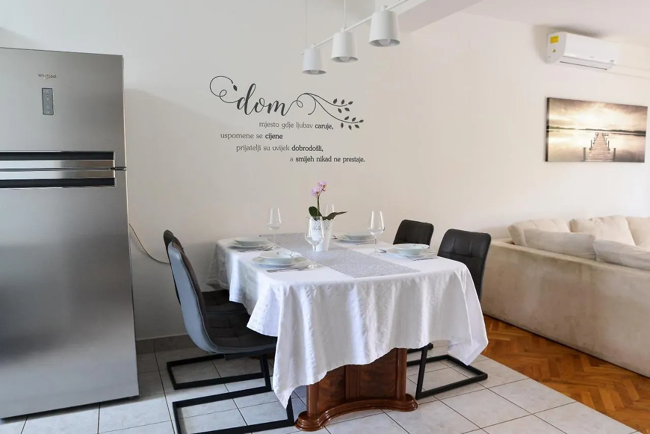 Apartment Summer Breeze Zadar