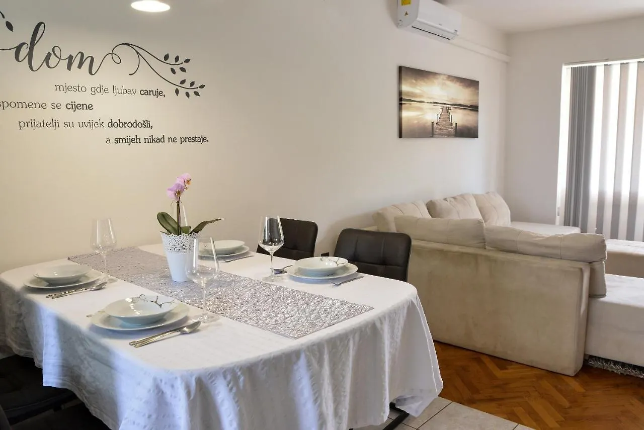 Apartment Summer Breeze Zadar